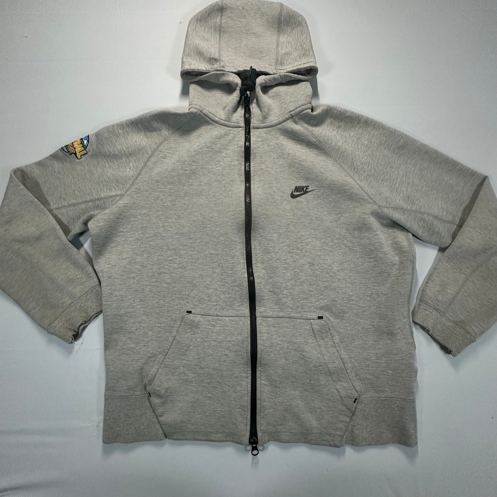Nike Tech Fleece Hoodie Mens Large Gray NCAA Volleyball Championship 559592-064